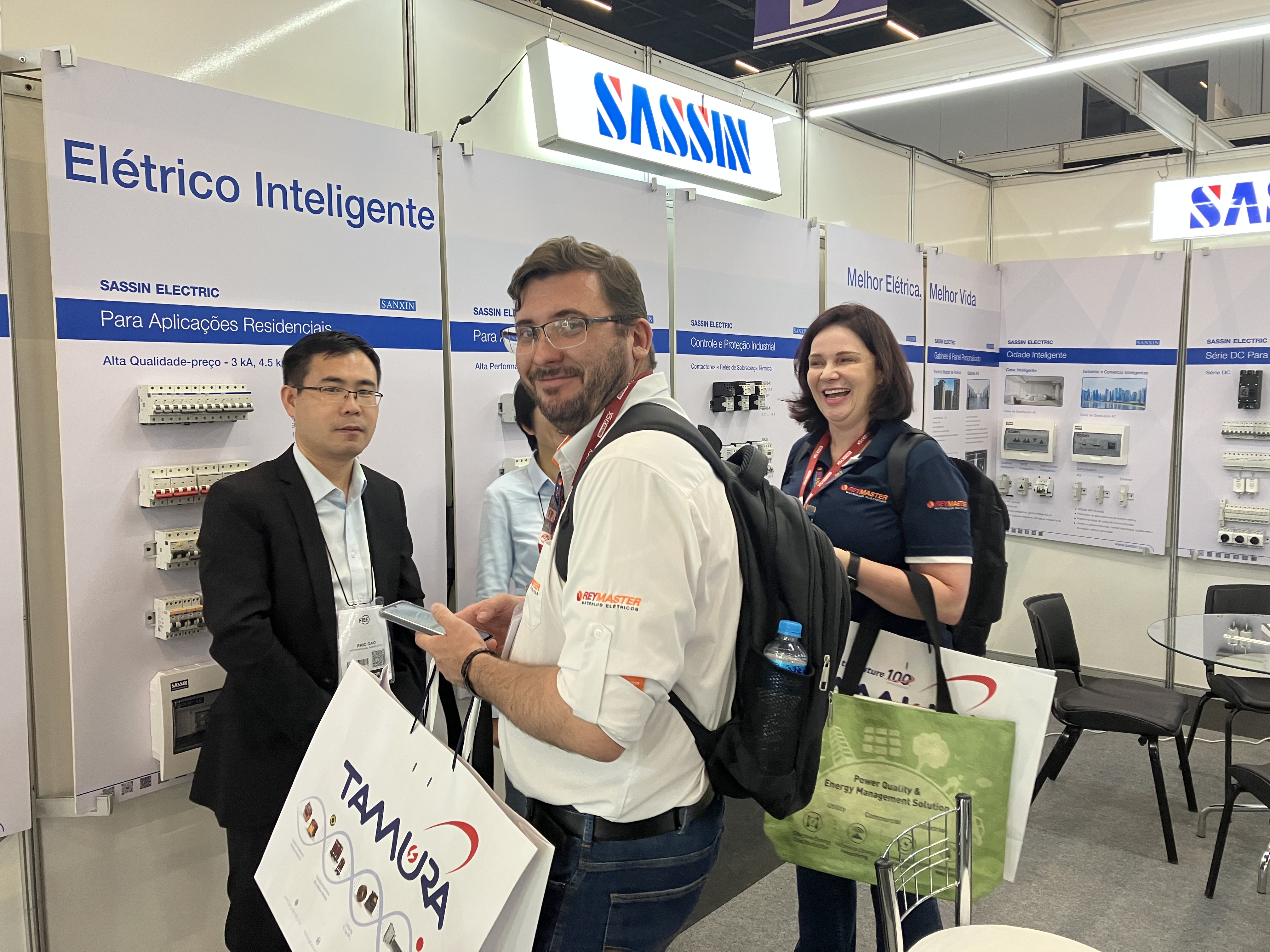 1d4d3cef-b033-4145-bb91-9a82166f73a4